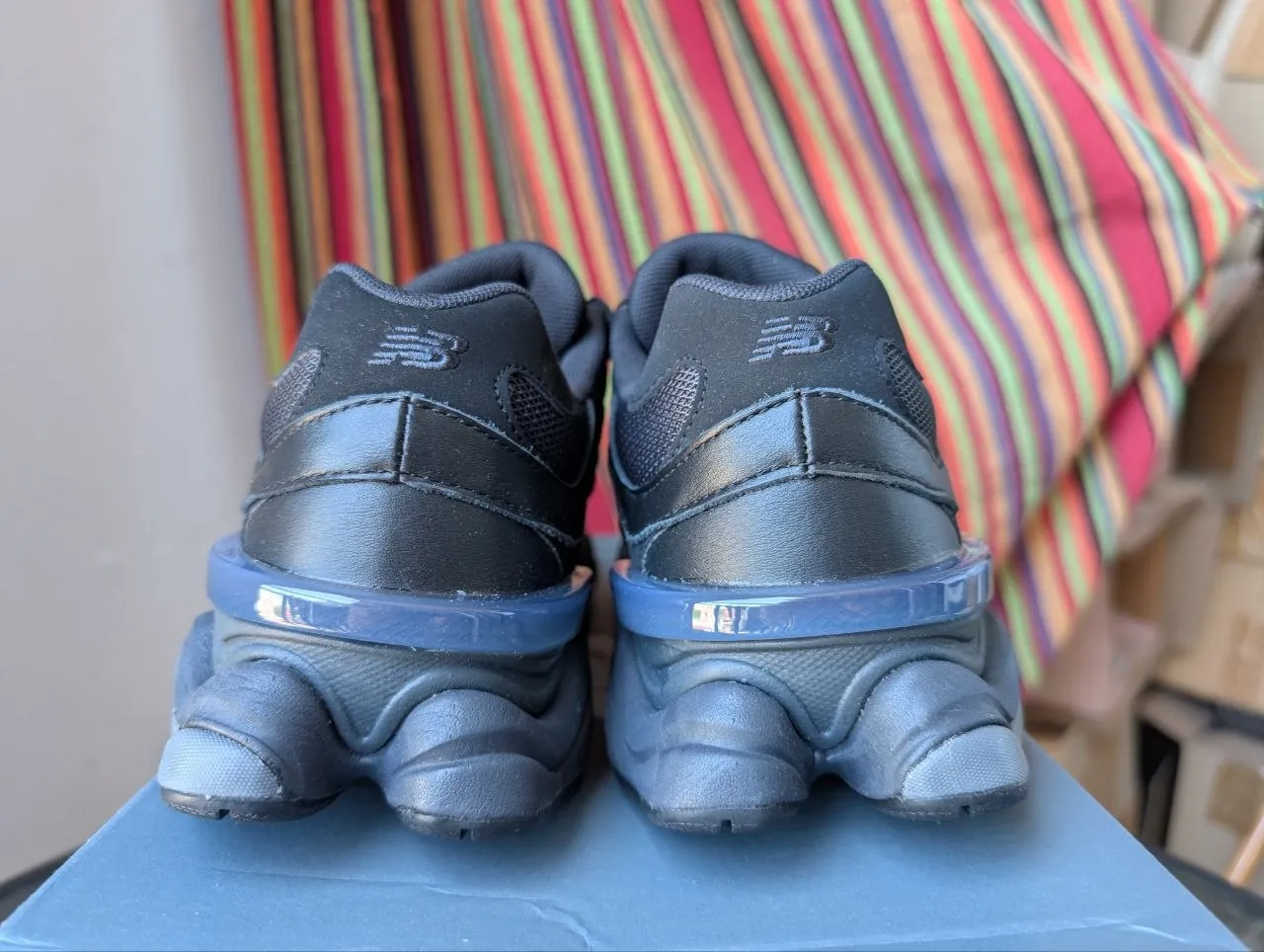 Женские кроссовки New Balance 9060 4