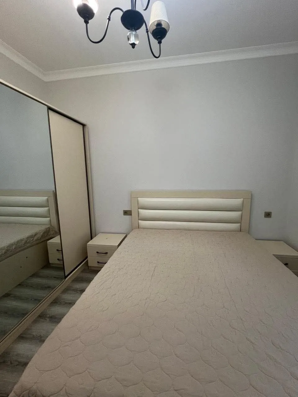 Квартира 60 м² с 2 спальнями у Нового бульвара 4