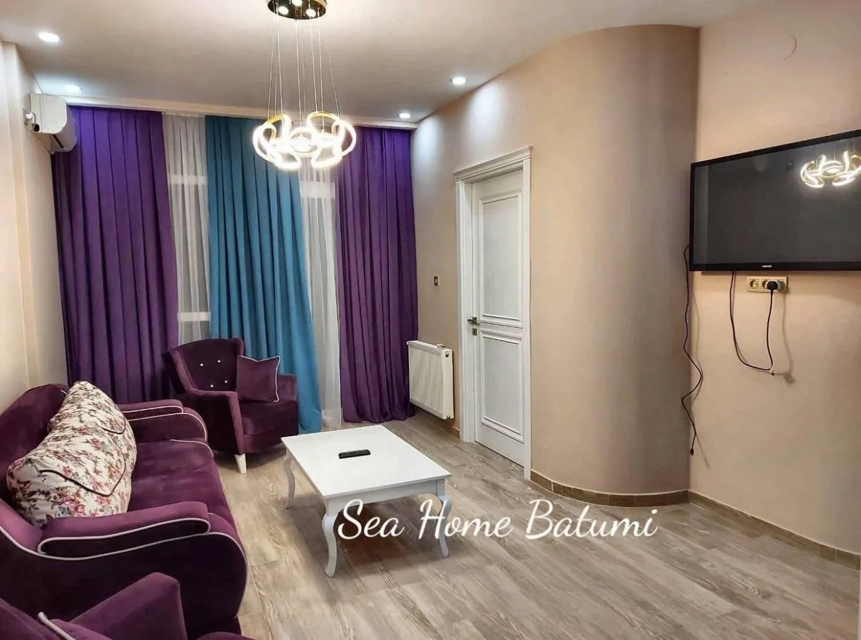Квартира 75 м² с новым ремонтом в Батуми 4