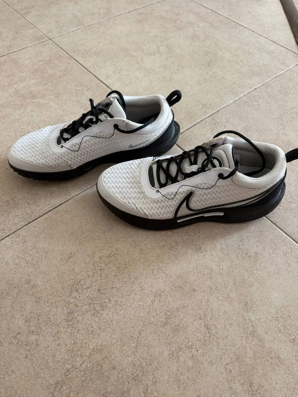 Кроссовки Nike Court для тенниса 1