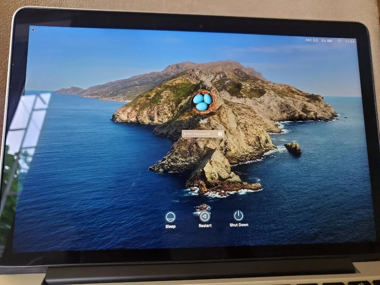 MacBook Pro 2013 на запчасти в отличном корпусе 3