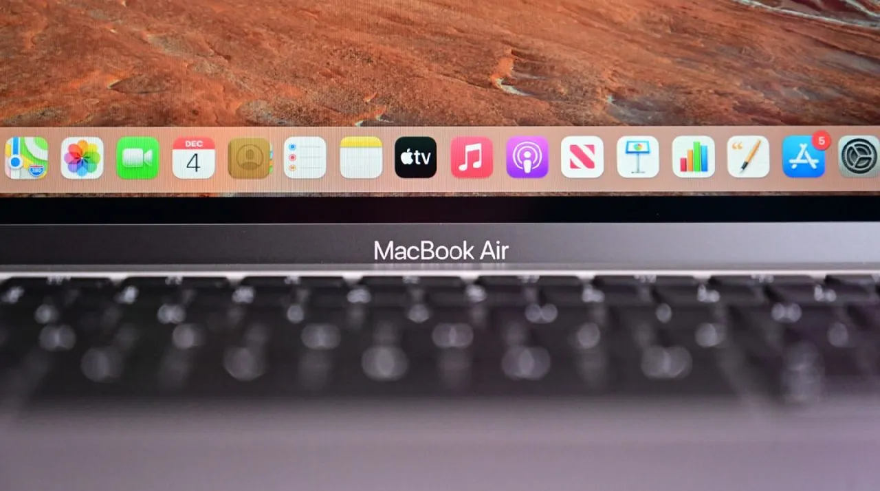 Ноутбук MacBook Air 13 M1 256GB 2