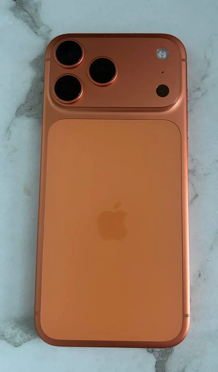 IPhone 17 Pro Max 256GB оранжевый 2