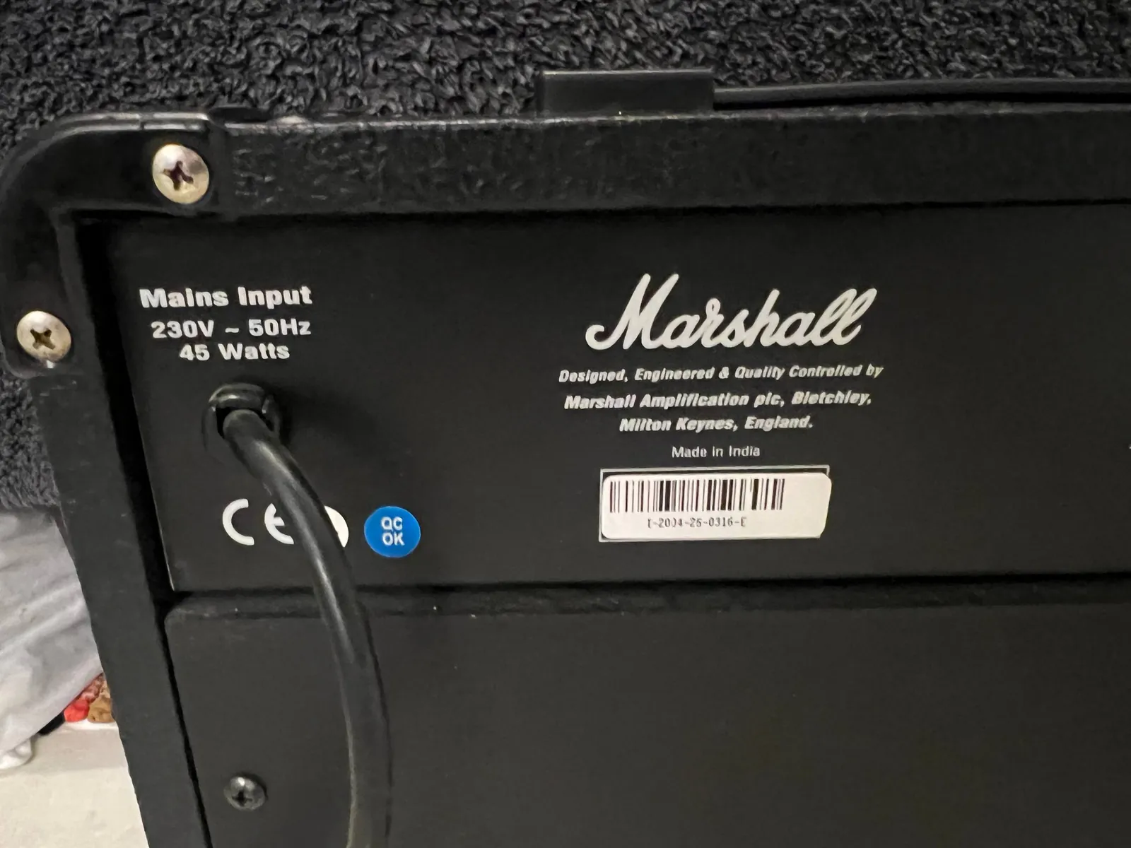 Усилитель для электрогитары Marshall MG15CD 5