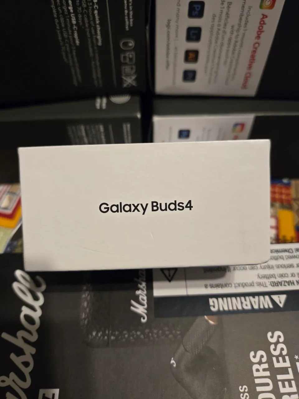 Наушники Samsung Galaxy Buds 4 и Marshall новые 3