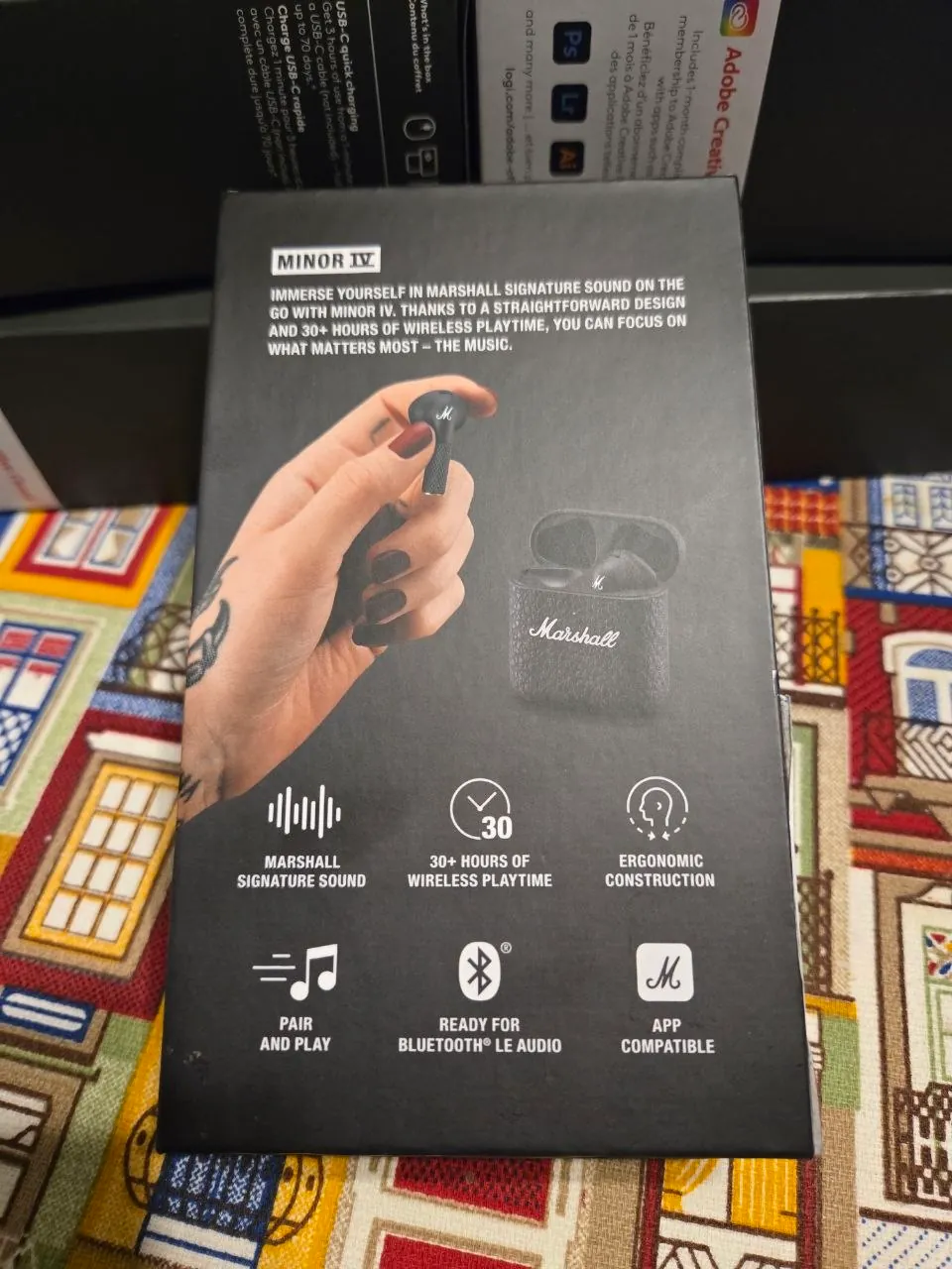 Наушники Samsung Galaxy Buds 4 и Marshall новые 5
