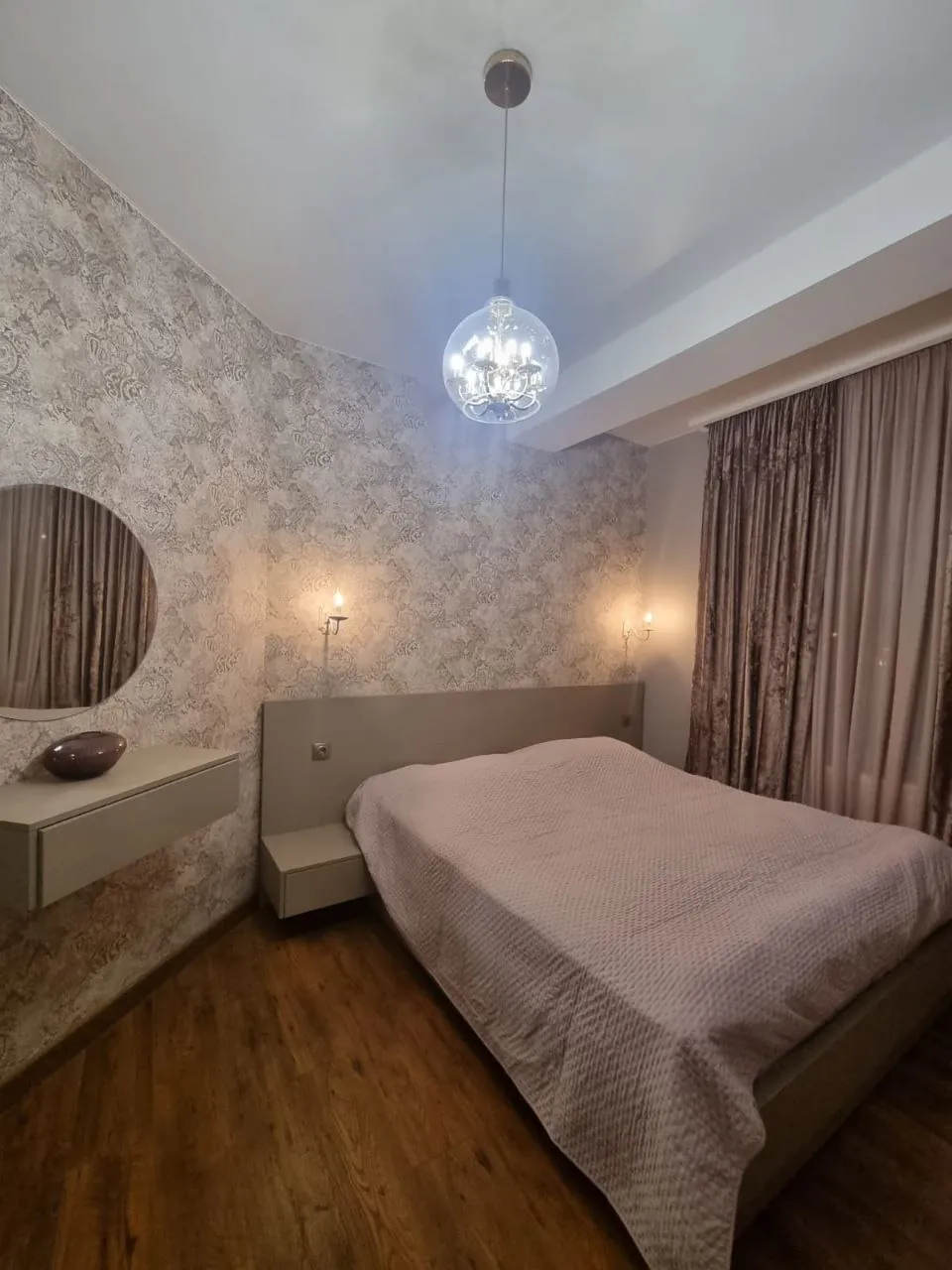 Квартира 80 м² с 3 комнатами в Сабуртало 5