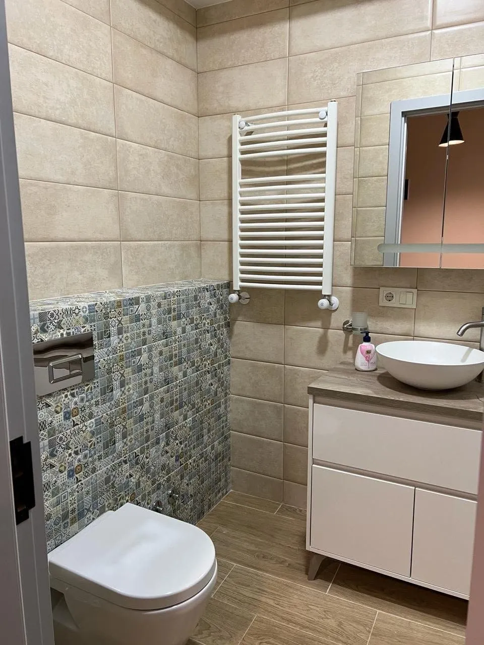Квартира 55 м² с 2 комнатами в Сабуртало 8