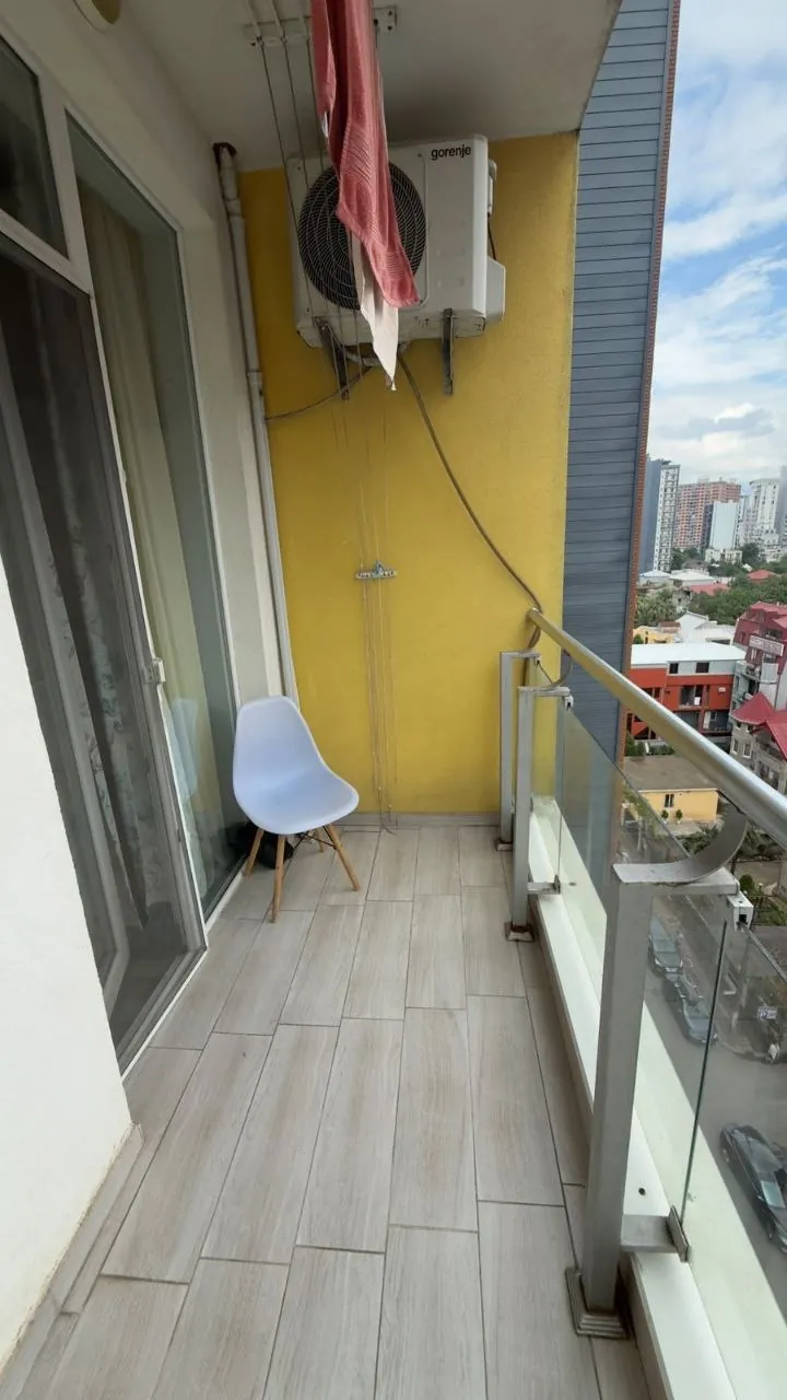 Квартира 45 м² с гардеробной на Ангиса 9