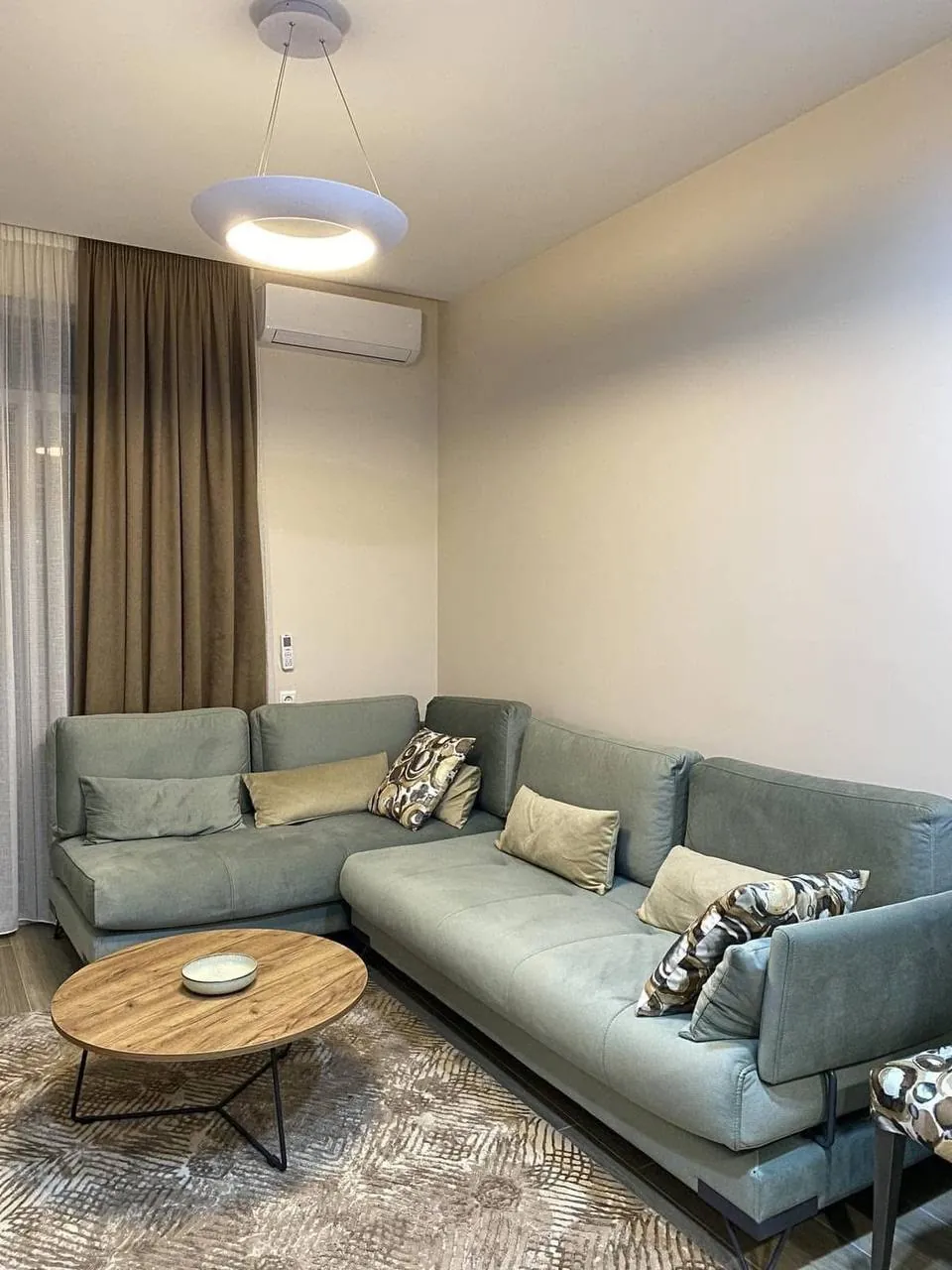 Квартира 50 м² с 2 комнатами на Химшиашвили 5