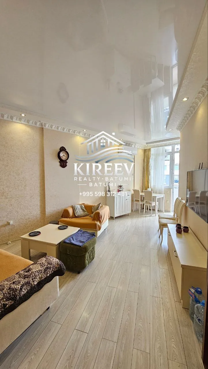 Квартира 46 м² с ремонтом на Горгиладзе 7