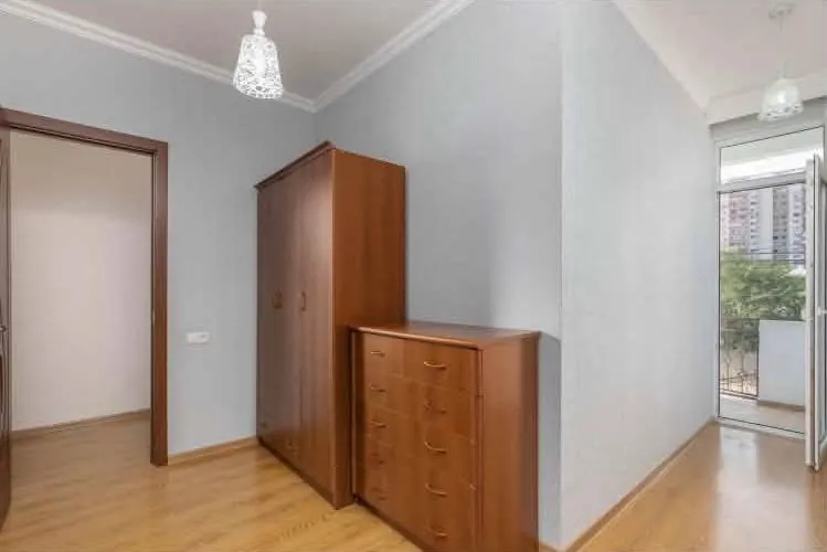 Дом с 3 спальнями в Исани 3