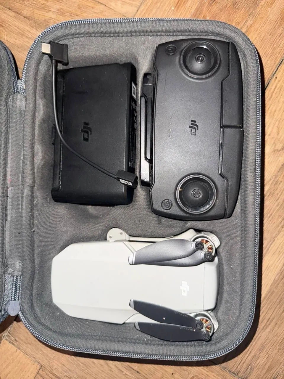 Квадрокоптеры DJI Mini 2 и Mavic Mini 4