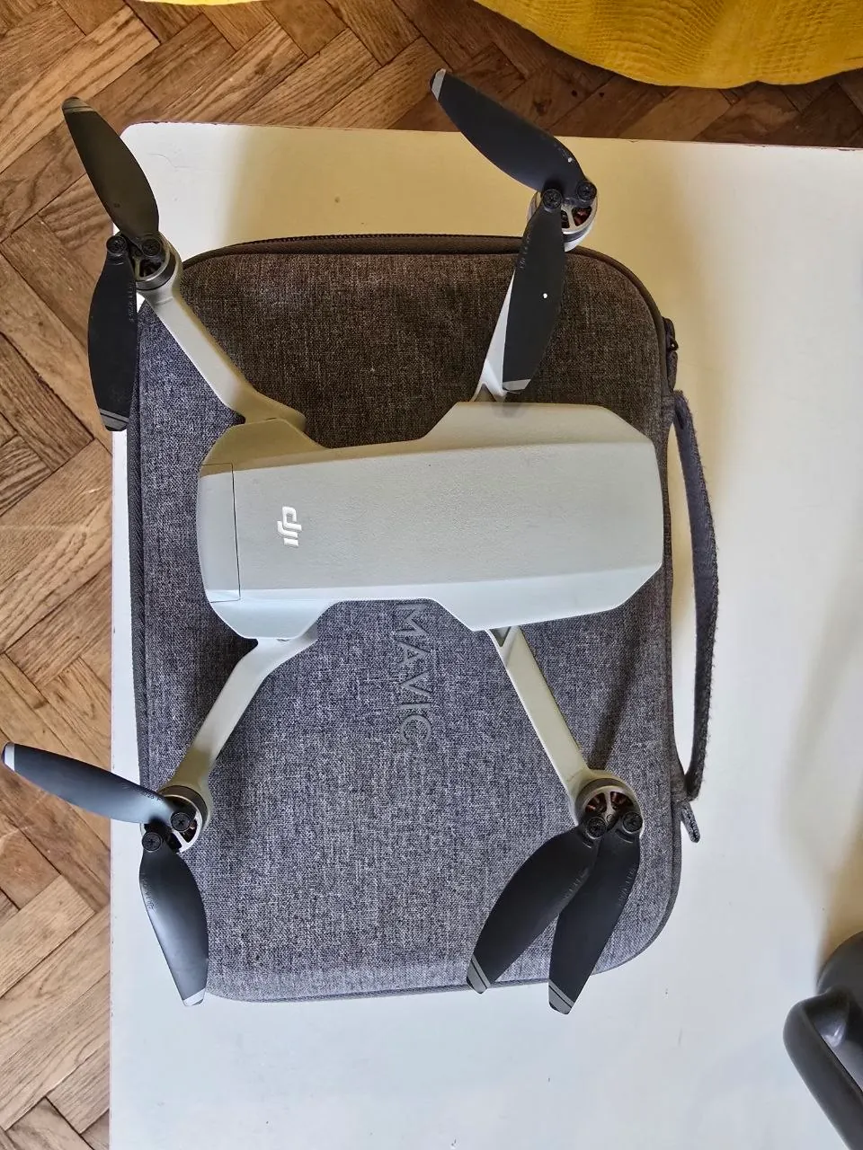 Квадрокоптеры DJI Mini 2 и Mavic Mini 3