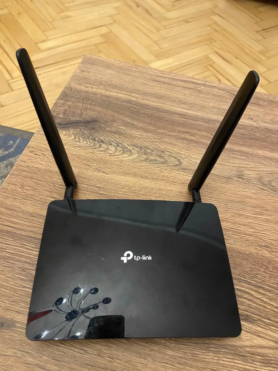 LTE-роутер TP-Link Archer MR200 с SIM 1