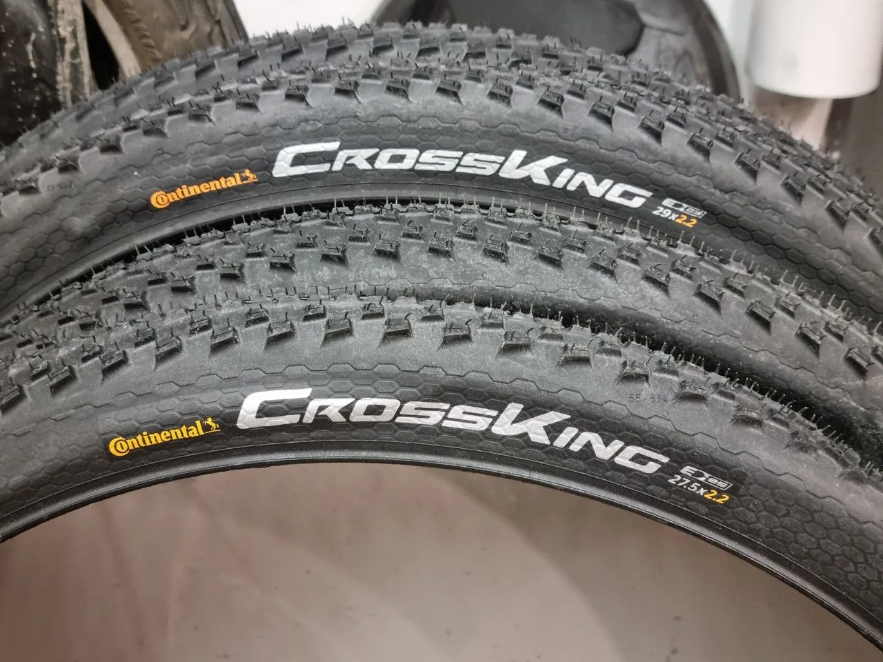 Велосипедные покрышки Continental Cross King 2