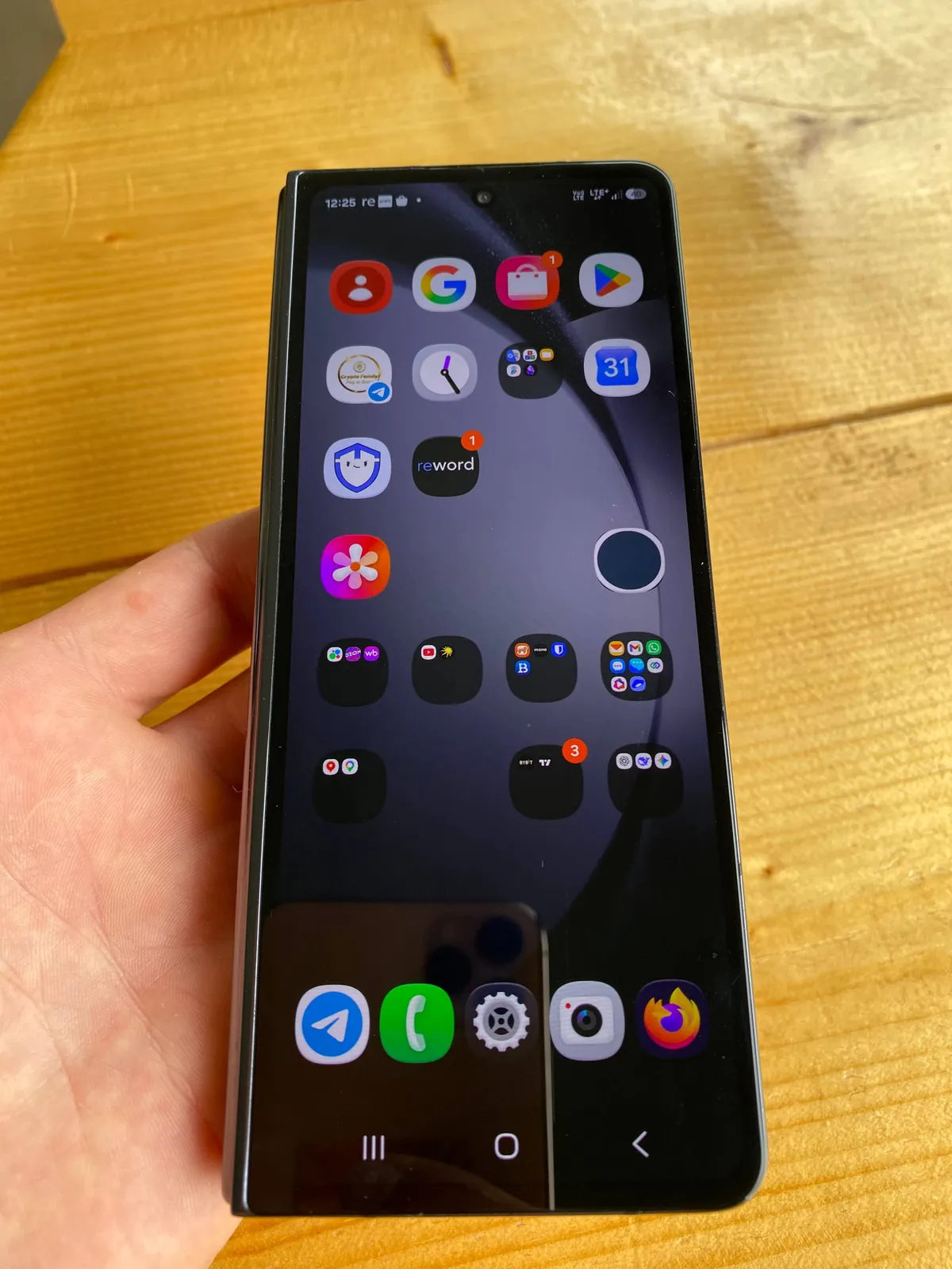 Samsung Galaxy Z Fold5 512 ГБ чёрный 2