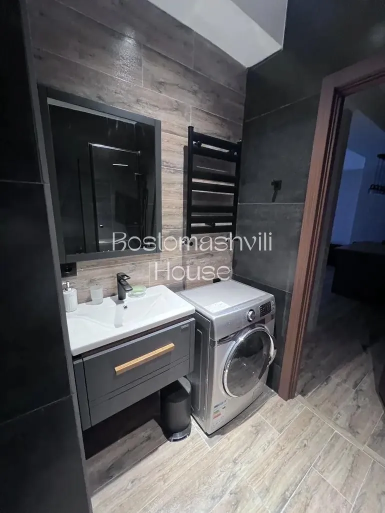 Квартира 60 м² с 2 комнатами в Исани 6