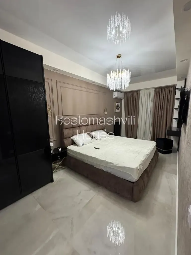 Квартира 100 м² с видом в Сабуртало 5