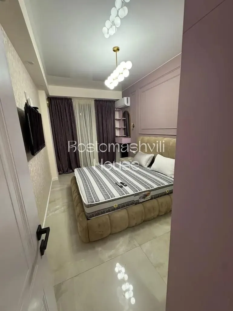 Квартира 100 м² с видом в Сабуртало 7