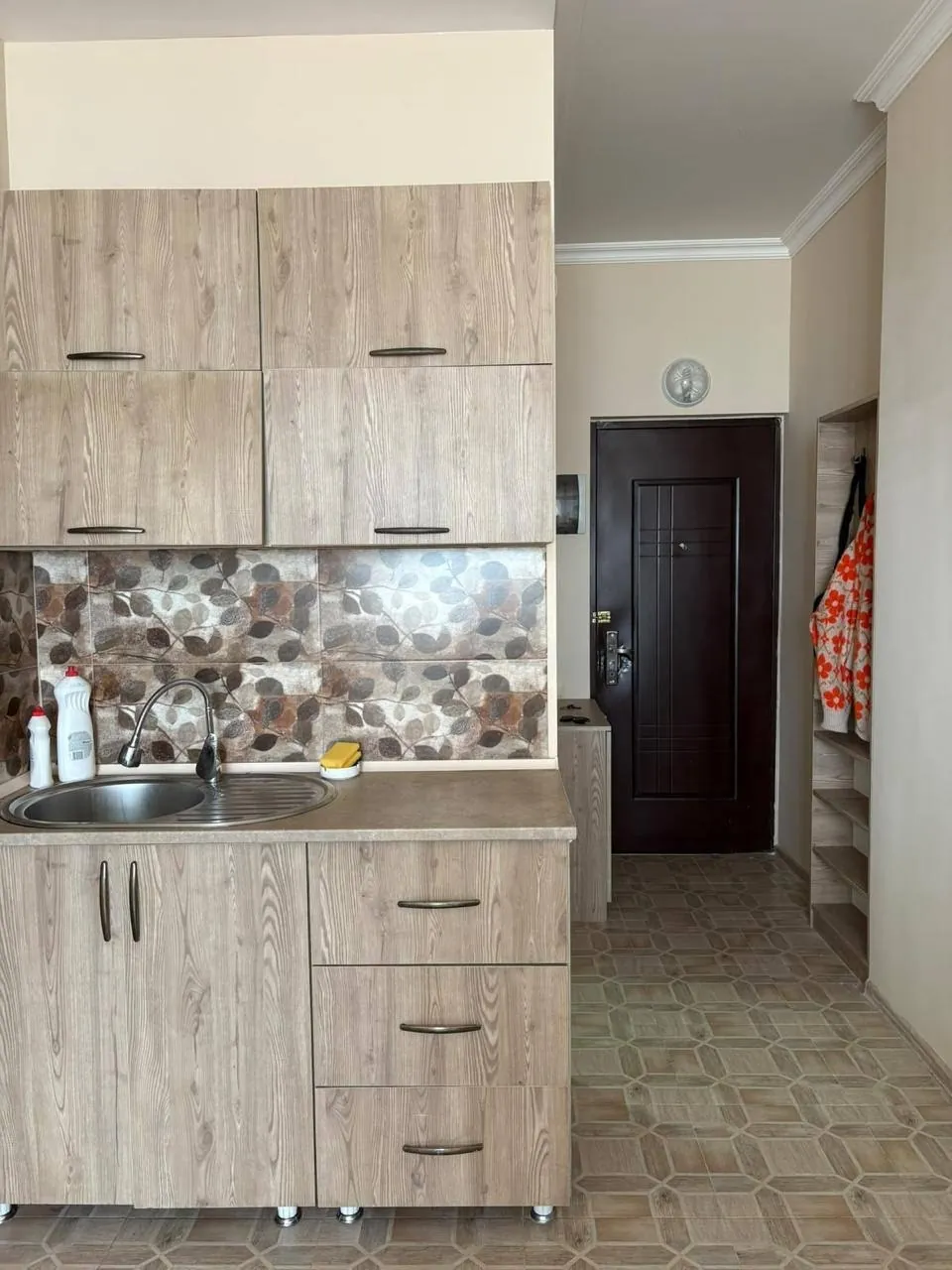 Квартира 42 м² с духовкой на Горгасали 6