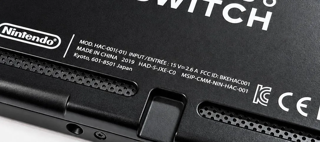Nintendo Switch HAC-001 с зарядкой 4