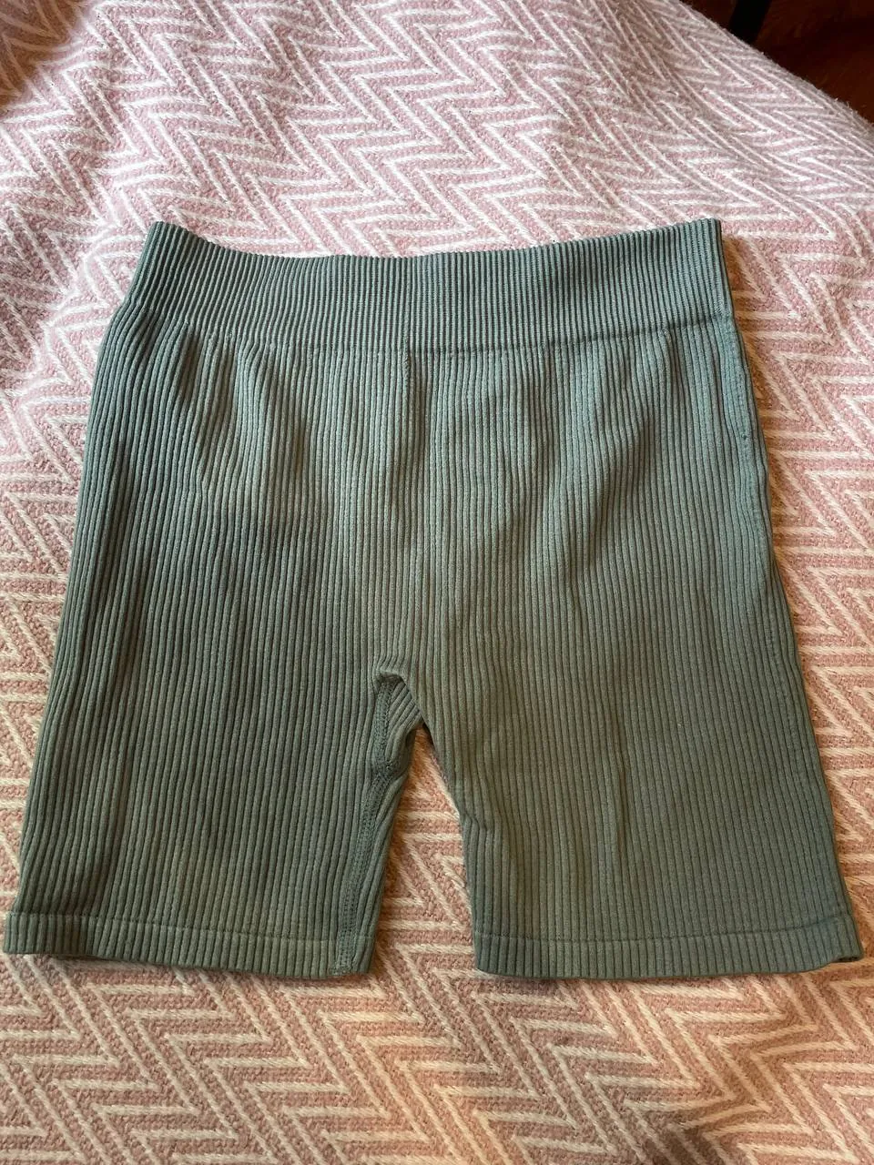 Спортивная одежда размера S и XS 5