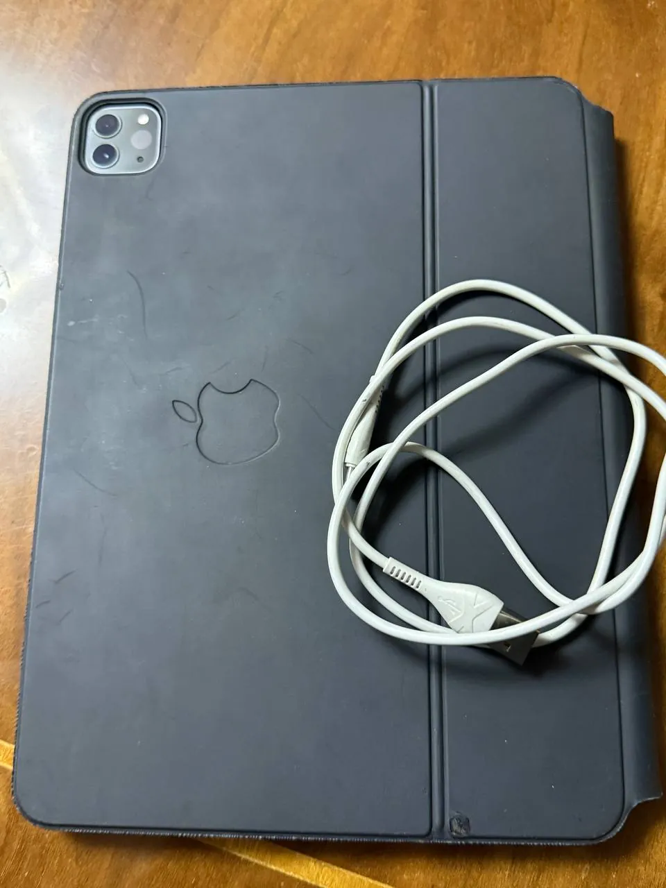 IPad Pro 11 256GB с клавиатурой 3