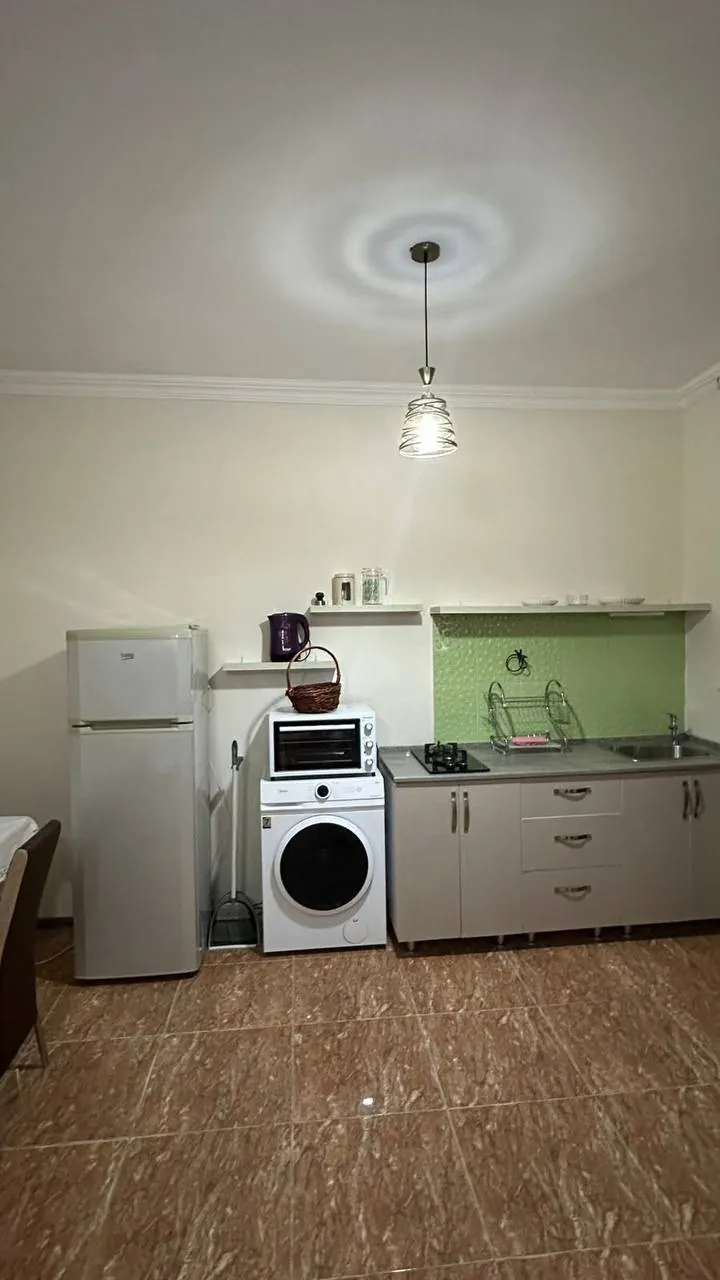 Квартира 55 м² с 1 спальней в Батуми 3