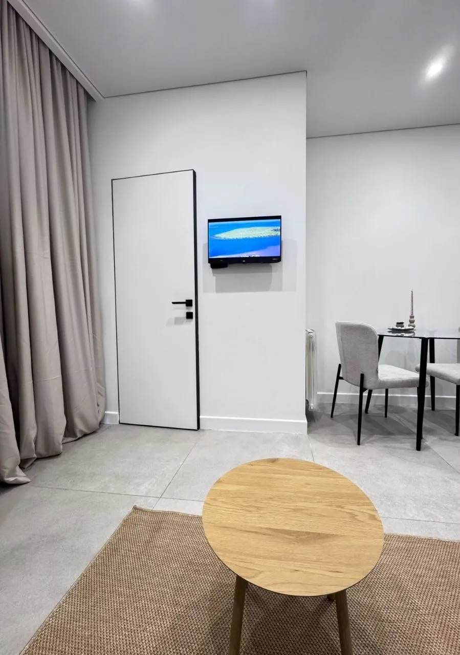 Квартира 40 м² с ремонтом в центре Батуми 8