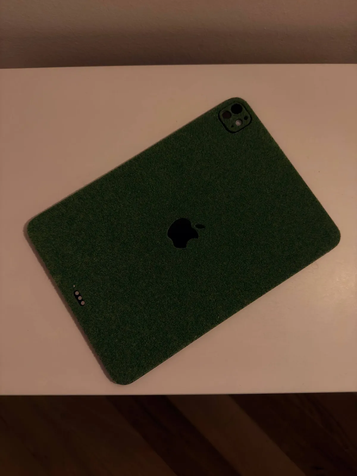 IPad Pro 11 M4 и Garmin Cirqa трекер 4