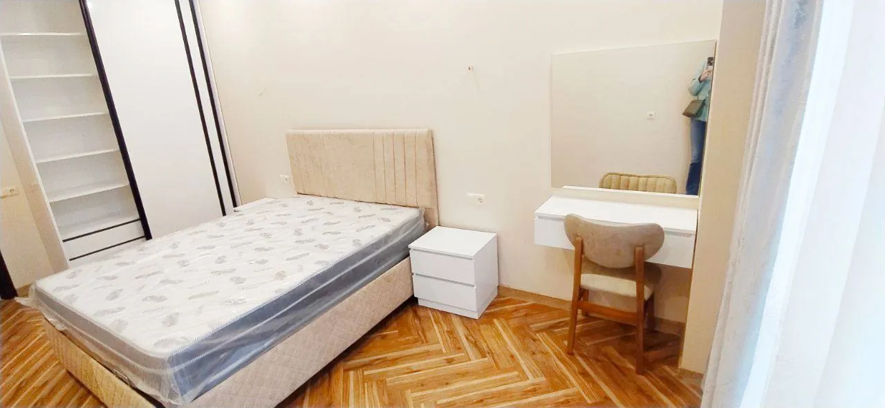 Квартира 1+1 с балконом в Батуми 1