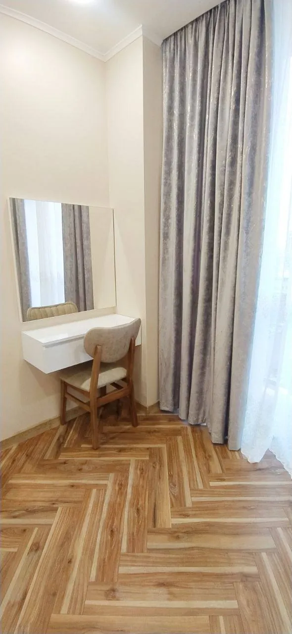 Квартира 1+1 с балконом в Батуми 2