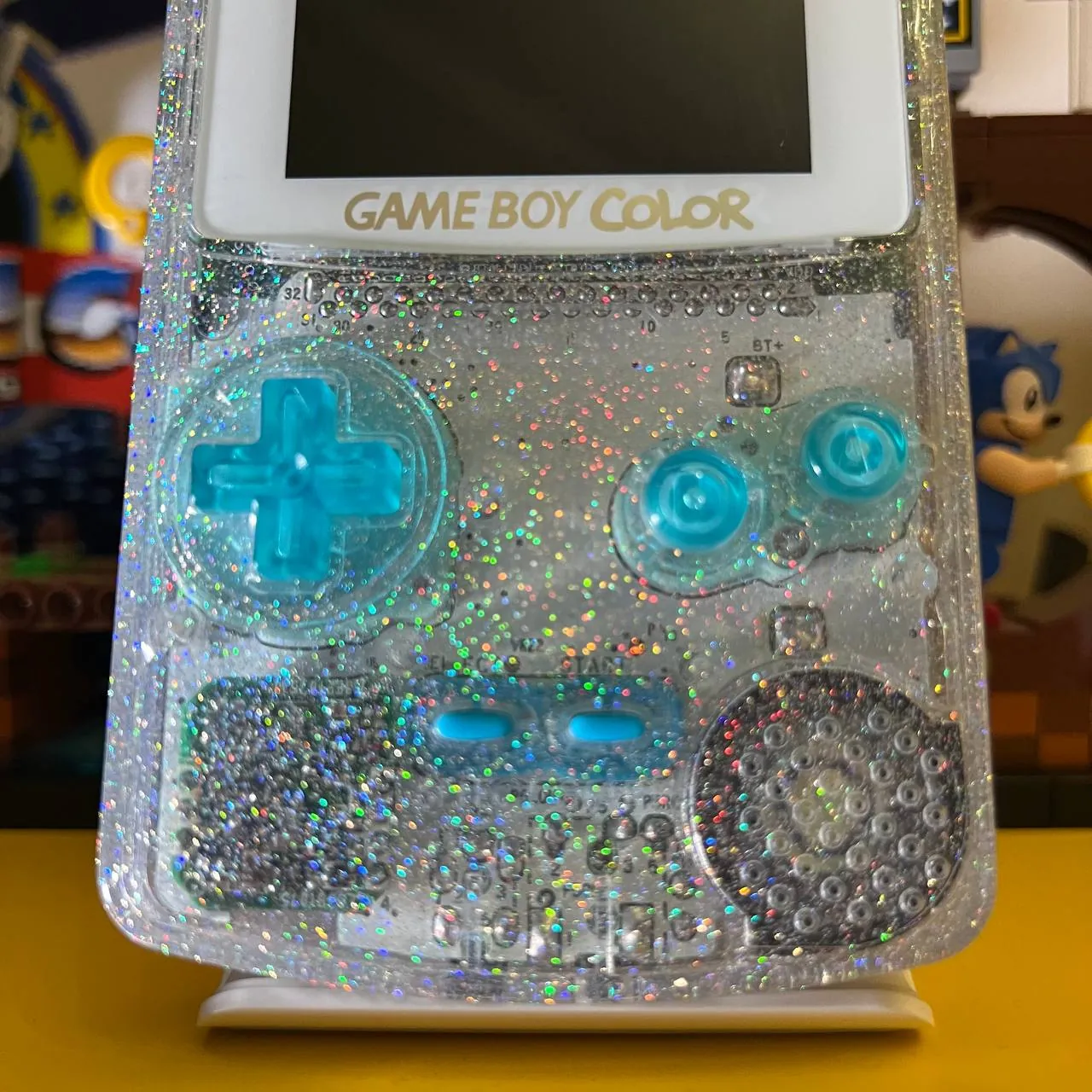 Nintendo Game Boy Color с IPS-подсветкой 3