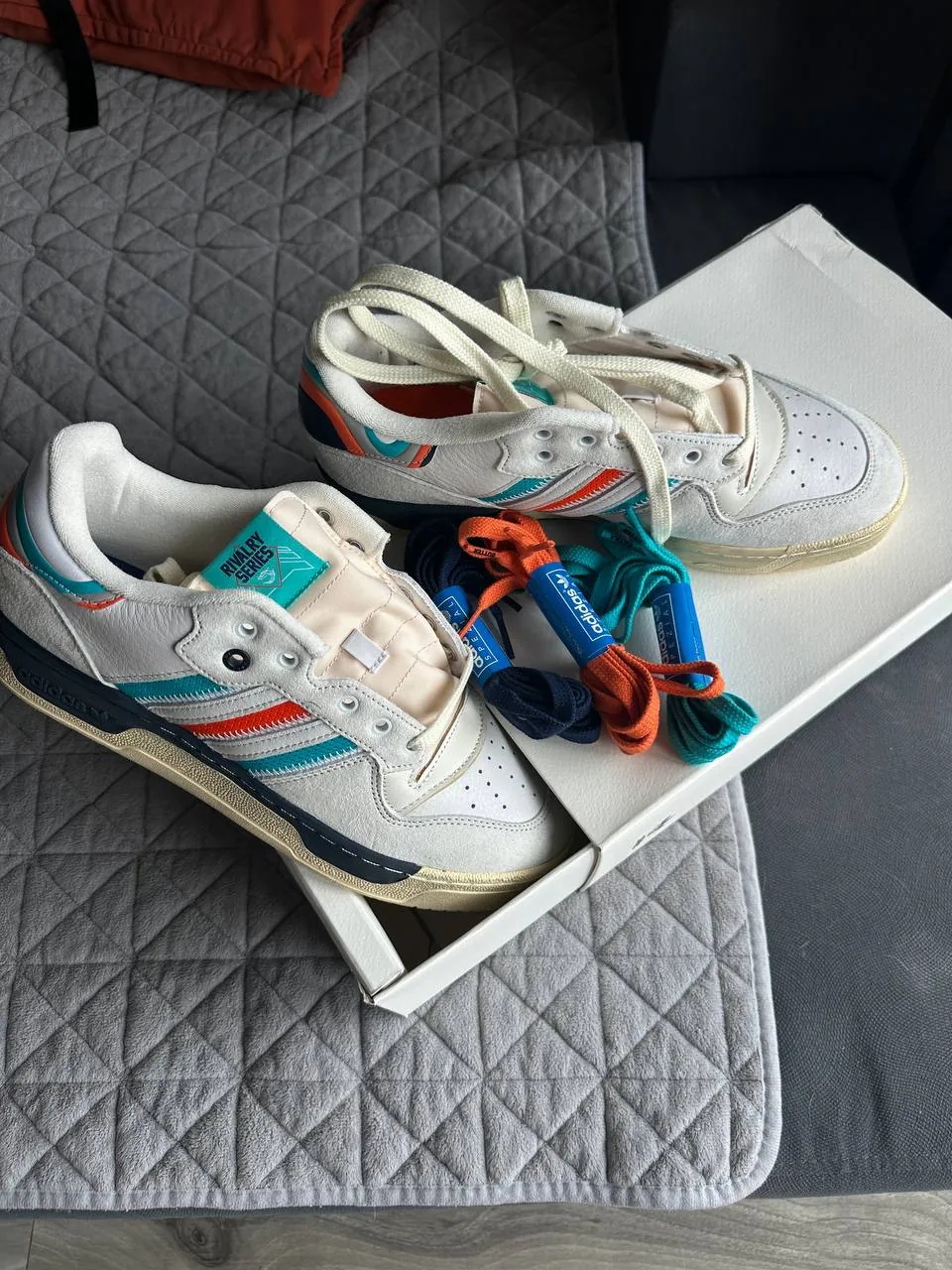 Кроссовки Adidas и New Balance новые 7