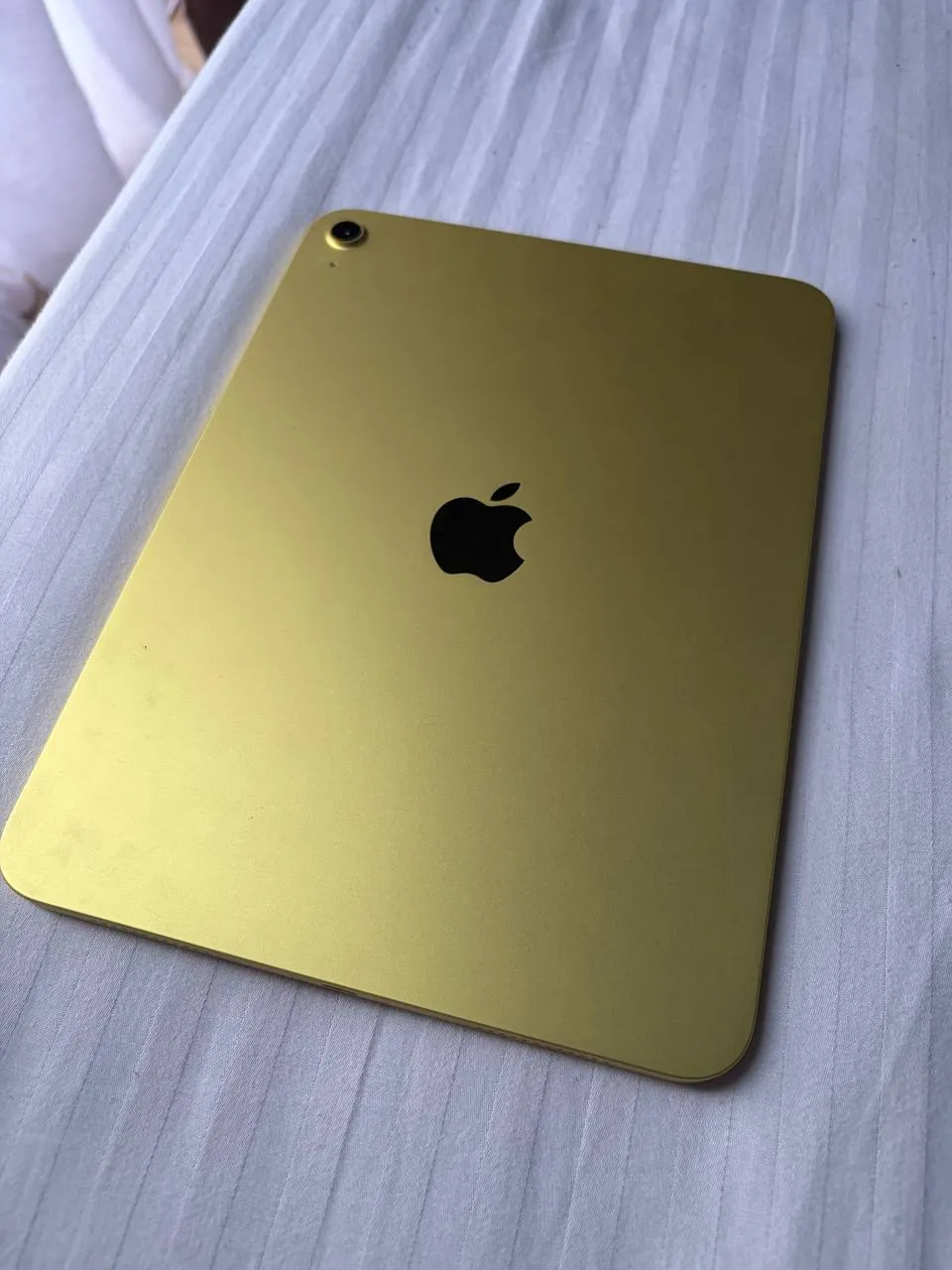 IPad 2025 WiFi 128 ГБ, почти не использовался 2