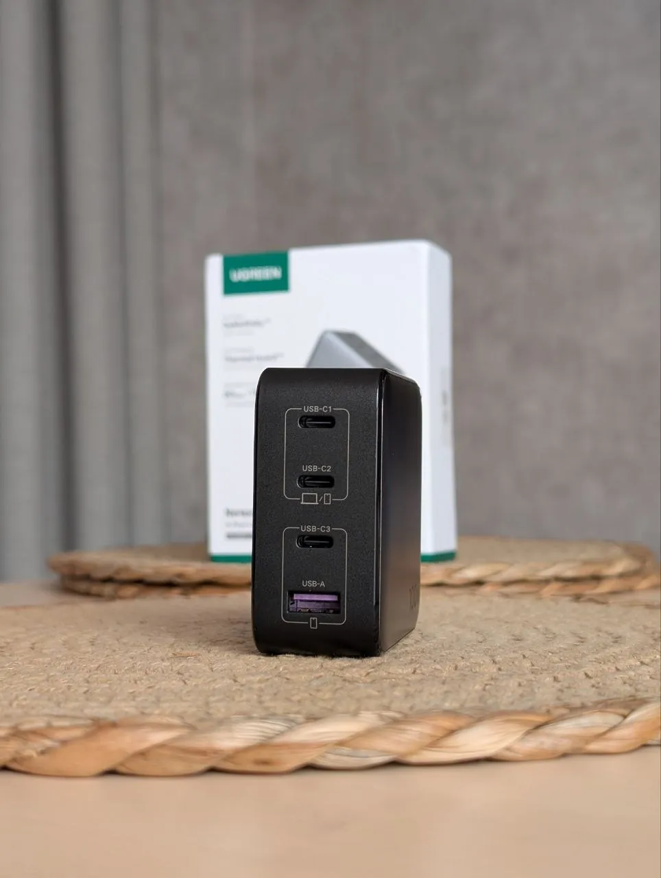 Блок питания UGREEN GaN 100W 2