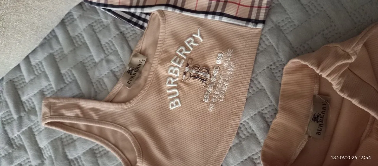 Костюм Burberry кремового цвета размер S 6