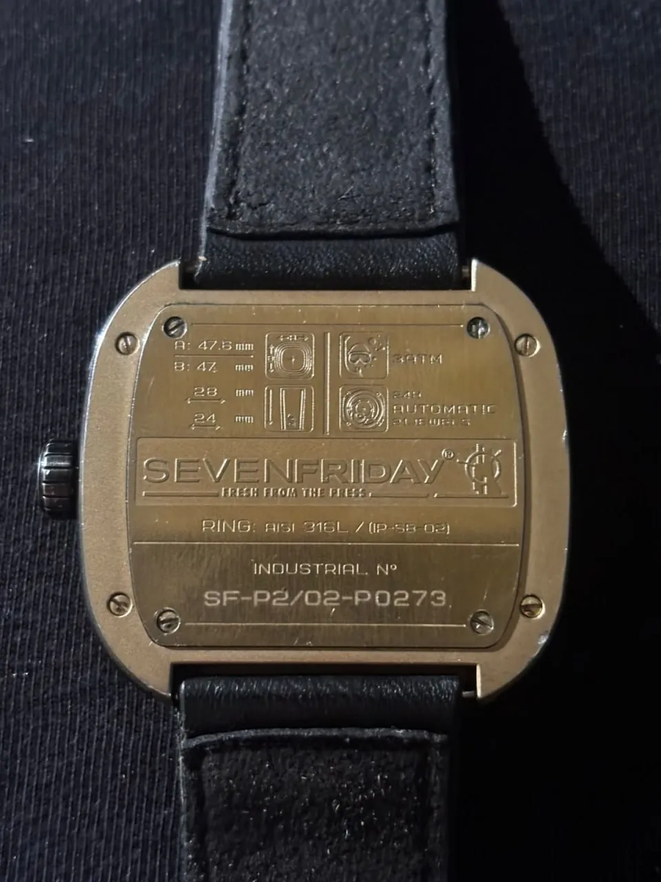 Часы SEVENFRIDAY P3/01 Industrial Engines 5