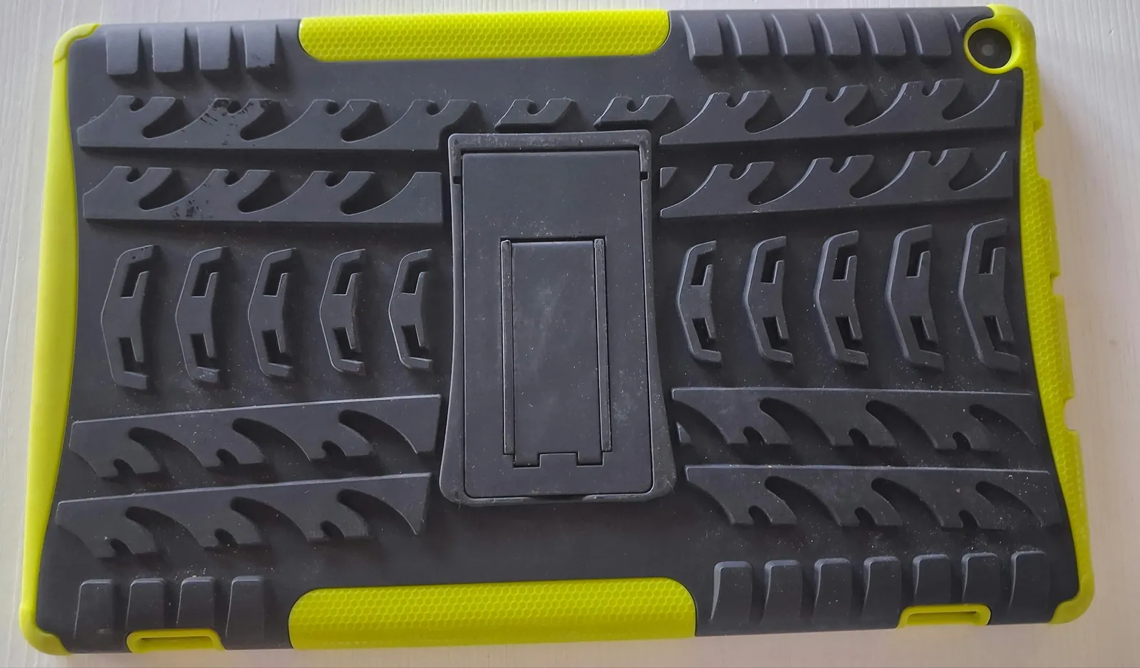Планшет Amazon Fire HD 10 32 ГБ 3