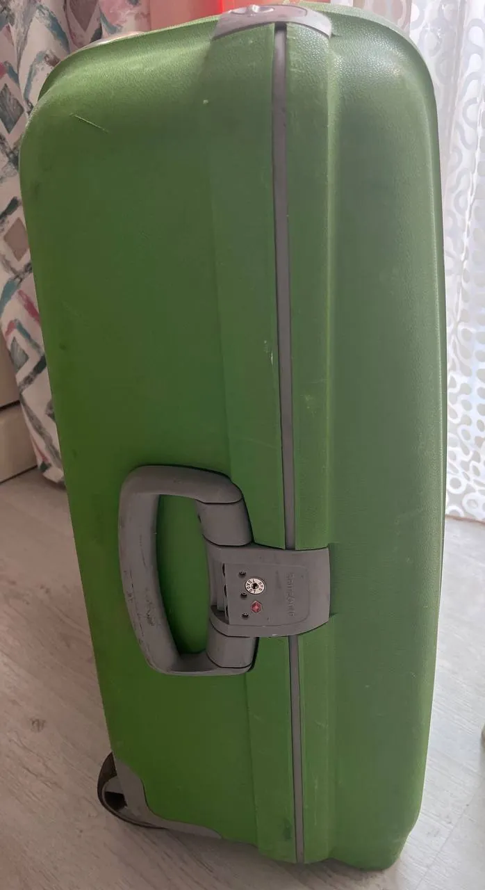 Чемодан Samsonite на 2 колёсах 5