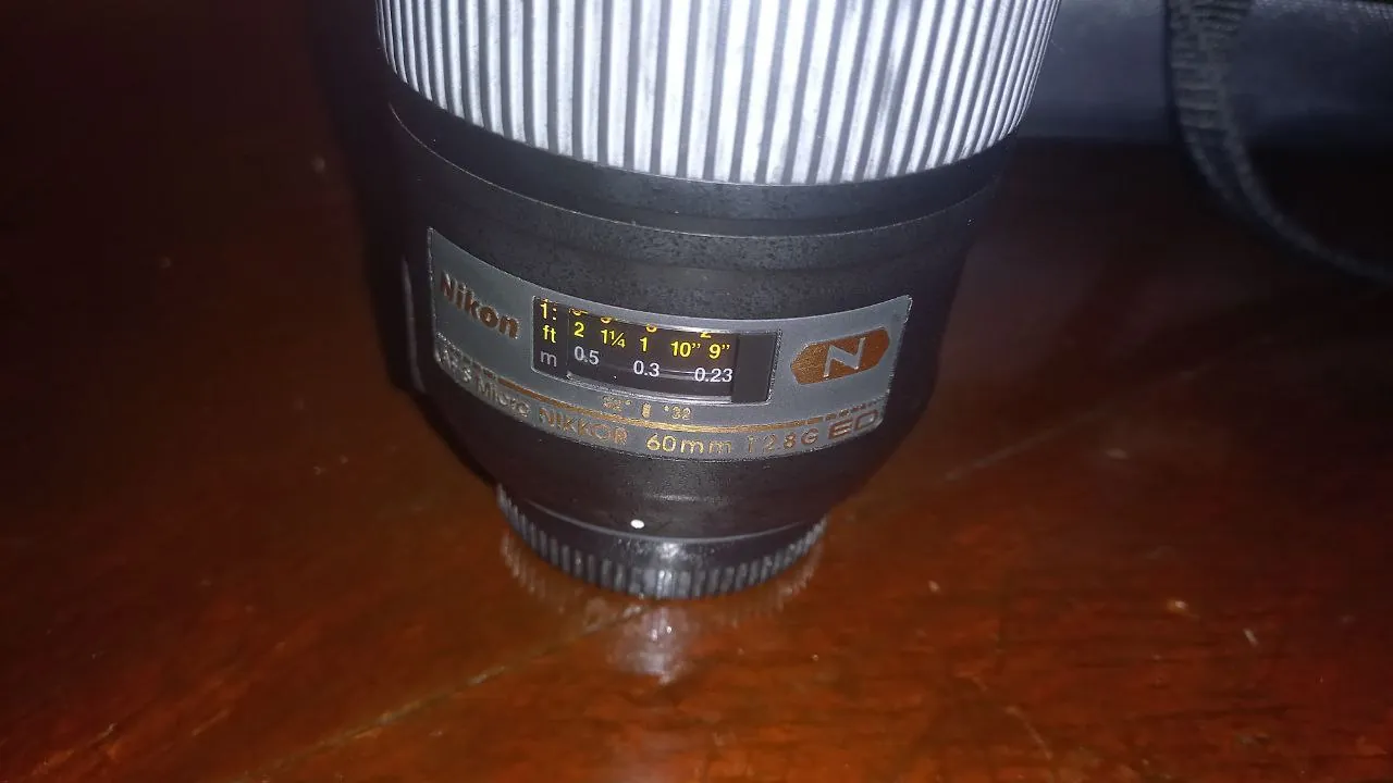 Объективы Nikon 55-200мм, 18-55мм и 60мм 2