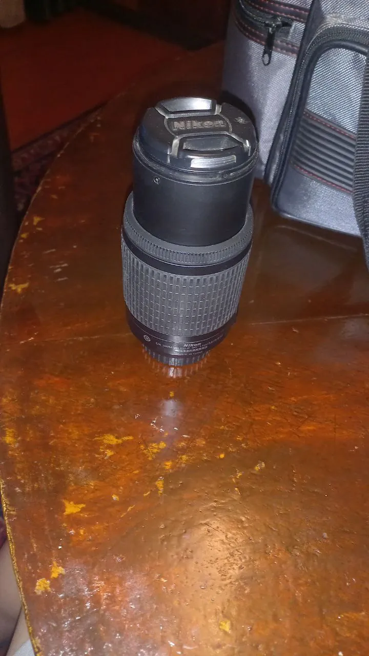 Объективы Nikon 55-200мм, 18-55мм и 60мм 7
