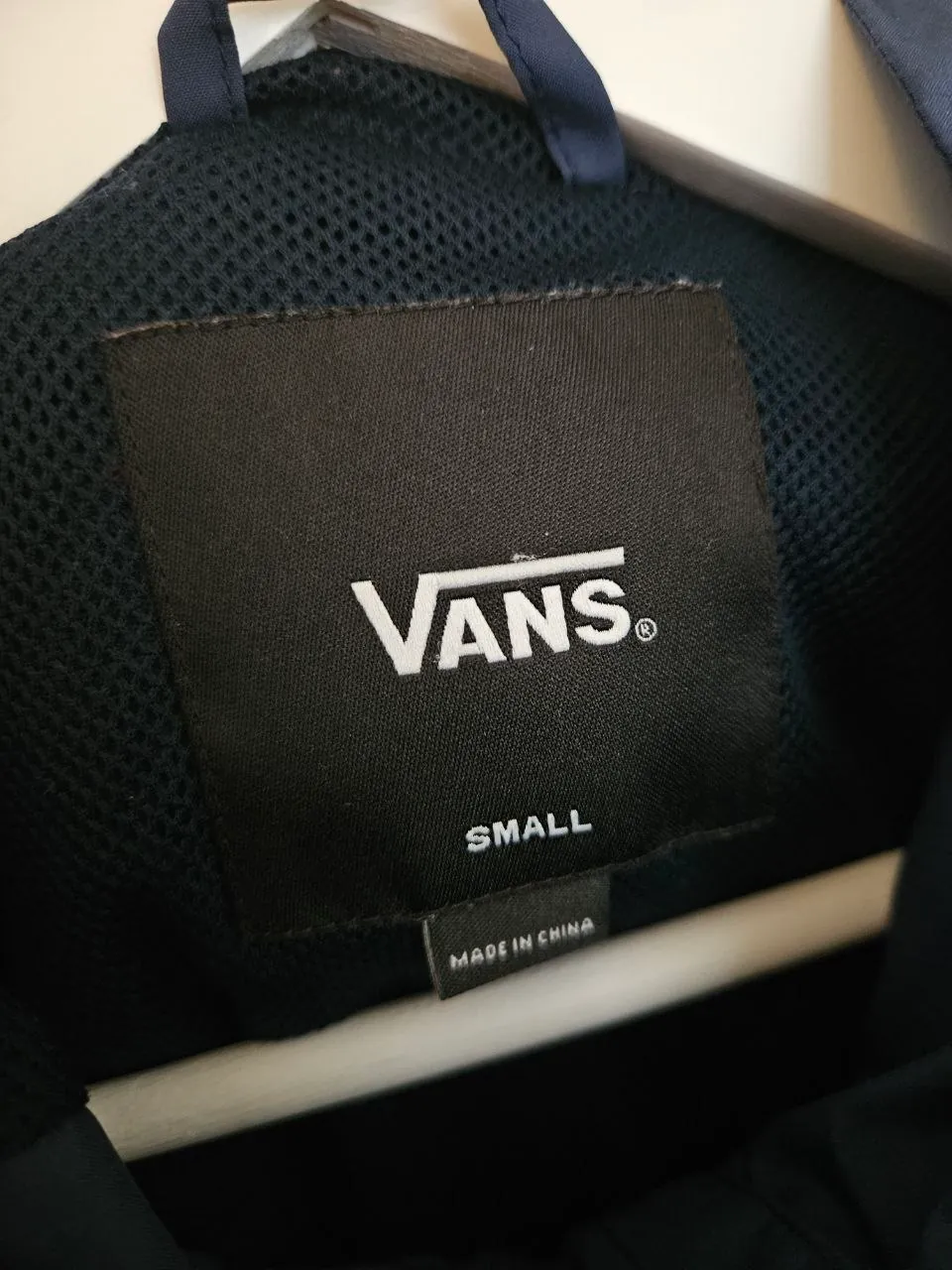 Ветровка Vans с капюшоном размер S 4
