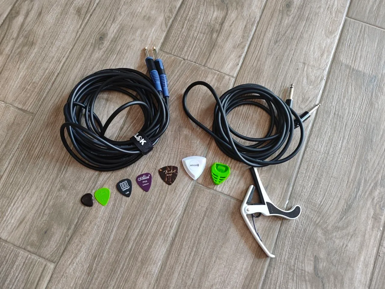 Электрогитара Harley Benton CST-24 с комбиком 5