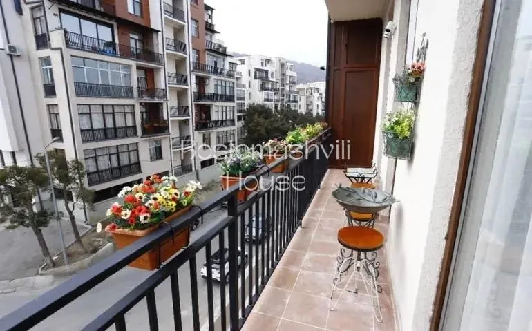Квартира 80 м² с 3 комнатами в Багеби 10