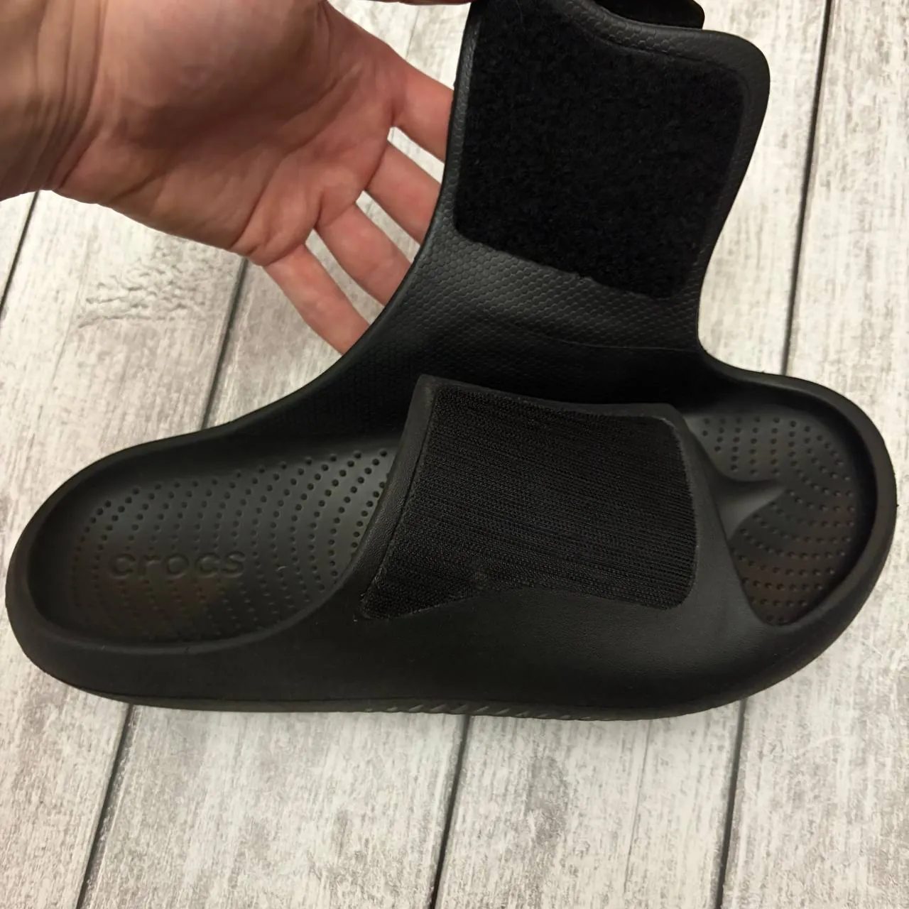 Шлёпки Crocs Mellow Luxe Recovery 5