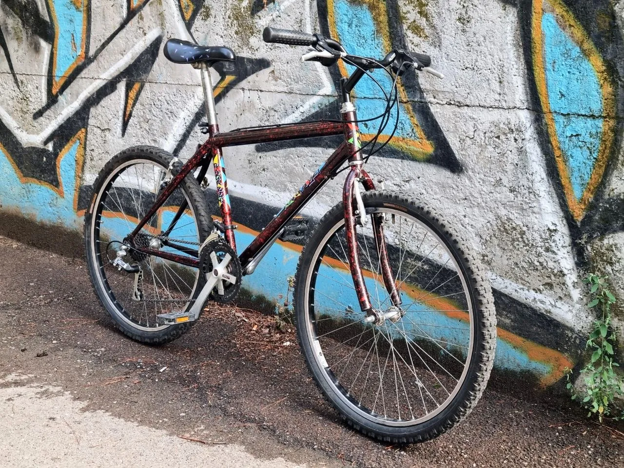 Велосипед 26 дюймов с трансмиссией Shimano Altus 2