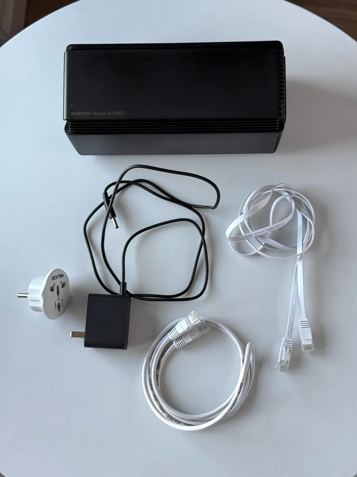 Роутер Xiaomi, зарядки и кабели для техники 2