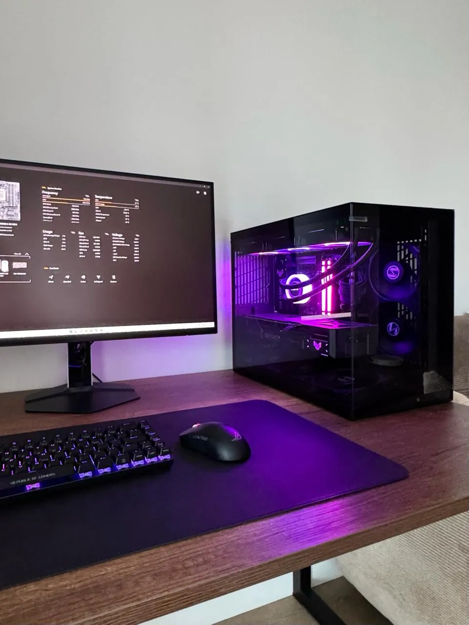 Игровой ПК Ryzen 7 7600X с RTX 5070 Ti 3